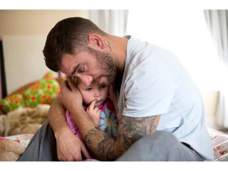 İlk dəfə ata olanlar daha çox intihar riski ilə üzləşirlər