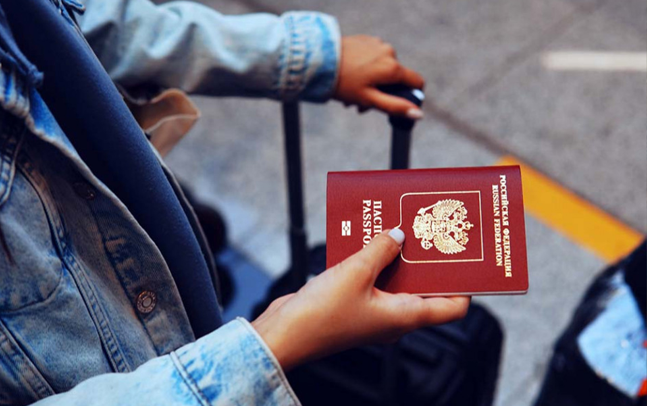 Rusiya vətəndaşlarının viza işi çətinləşir