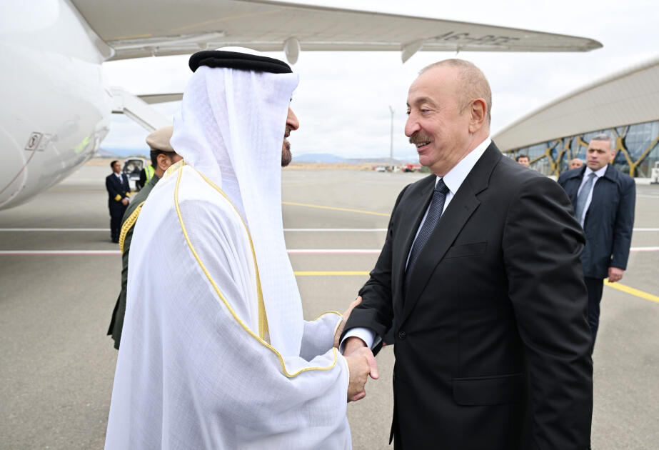 Birləşmiş Ərəb Əmirliklərinin Prezidenti Azərbaycana rəsmi səfərə gəlib - FOTO