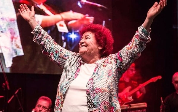 Türkiyəli müğənni Berlində girov götürülüb