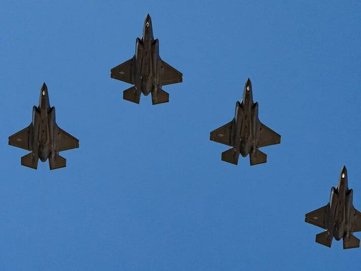F-35-lər Yaponiyada təcili eniş edib