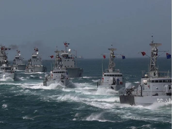 Venesuela hərbçiləri Karib hövzəsində təlimlər keçirəcək