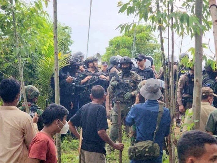 Tayland-Kamboca sərhədində gərginlik: Daşla hücuma keçdilər
