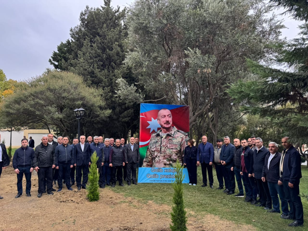 Nəsimi rayonunda Anım Günü ərəfəsində ağacəkmə aksiyası keçirilib