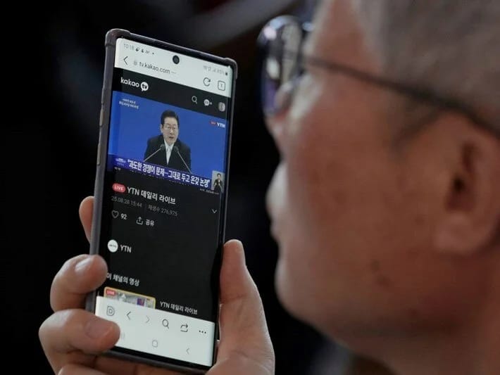 Yaponiyadan radikal qərar: Gündəlik 2 saatlıq smartfon limiti 