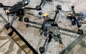 Rusiya gömrükçüləri Çindən gələn yük maşınlarında 3 000-ə yaxın dron aşkar etdilər