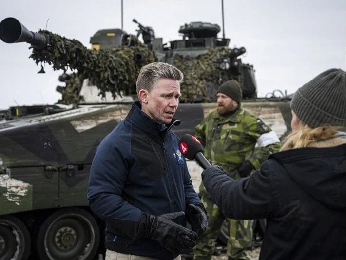 Dünyanın ən xoşbəxt 4-cü ölkəsindən xəbərdarlıq: Müharibəyə hazırlaşın