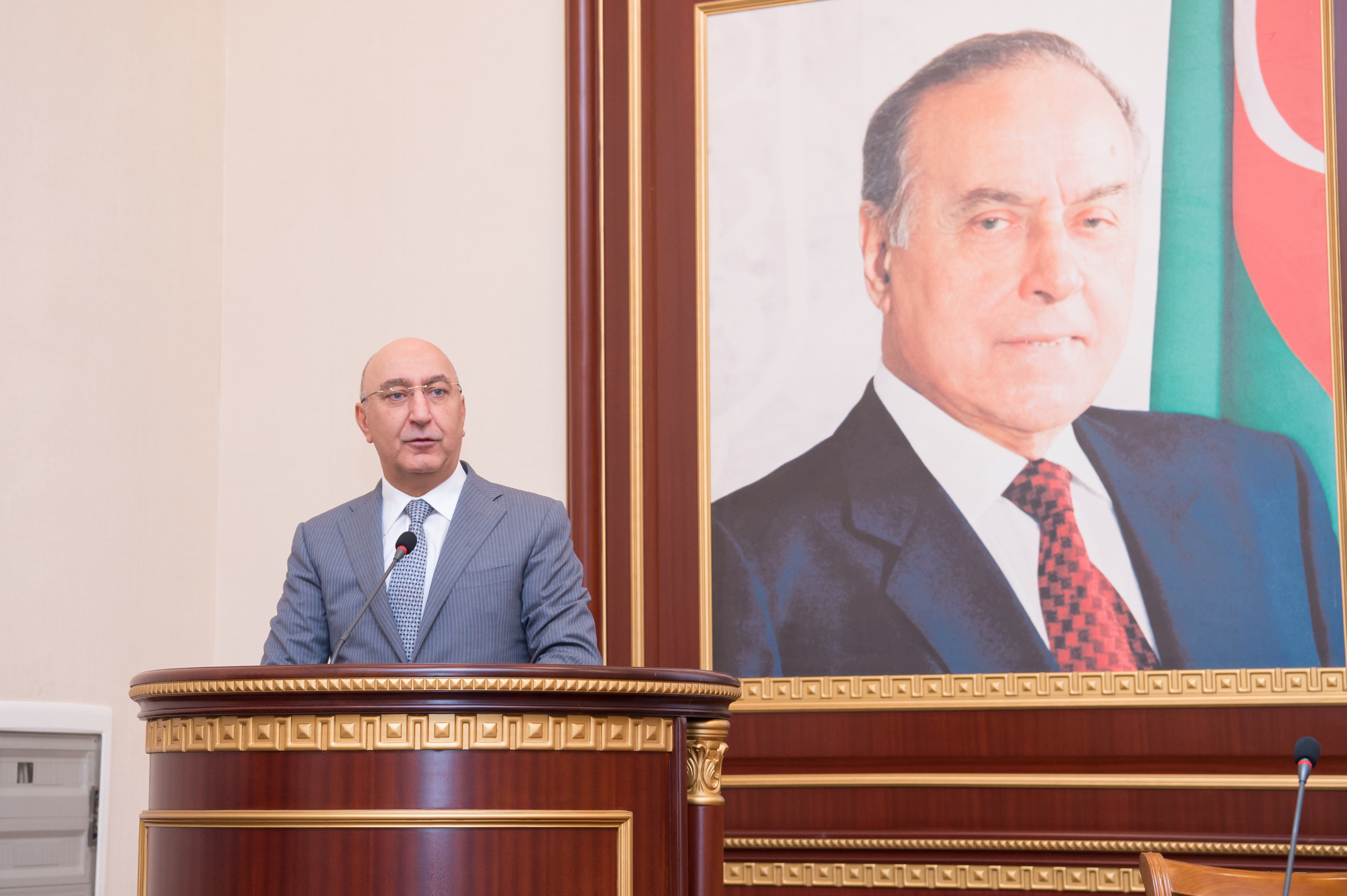 ADSEA-da “Keyfiyyəti idarəetmə: Müştəri məmnuniyyəti” üzrə təlim keçirildi