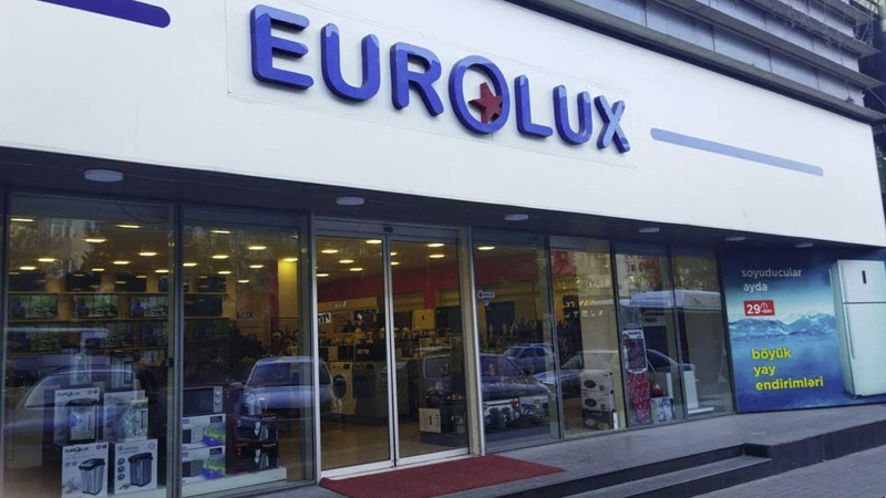 “Eurolux”un rəhbəri evini satdı - 289 min manatı işçisi ələ keçirdi