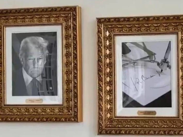 Tramp Ağ Evdə Baydenin şəklini qələmlə əvəzləyib