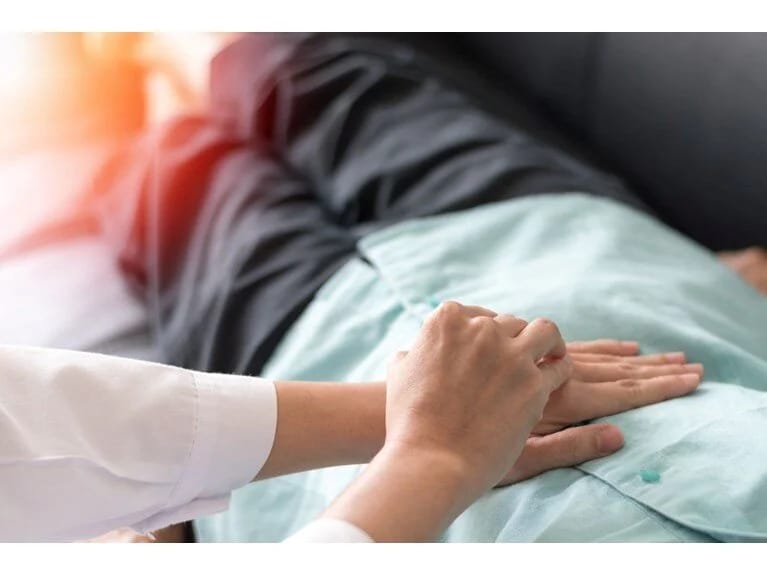 Gənclərdə bağırsaq xərçəngi halları artır