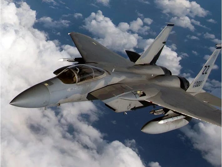 Alyaska üzərində havada gərgin anlar baş verib