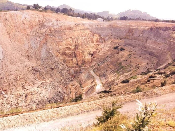 Nigeriyada qızıl mədəni çökdü