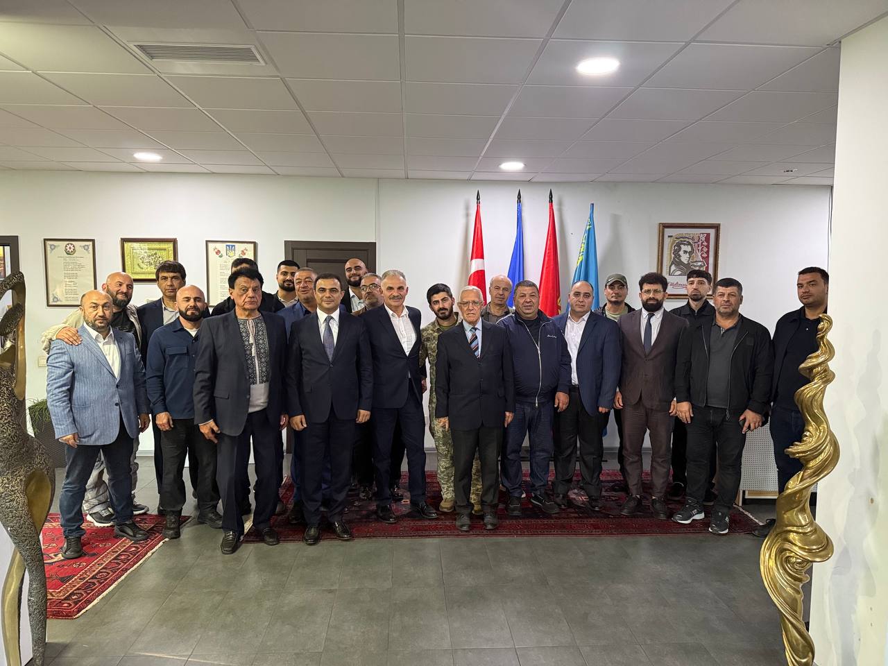 Ukraynanın Dövlət Xidmətinin rəhbəri Azərbaycan diasporunun qərargahında görüş keçirdi