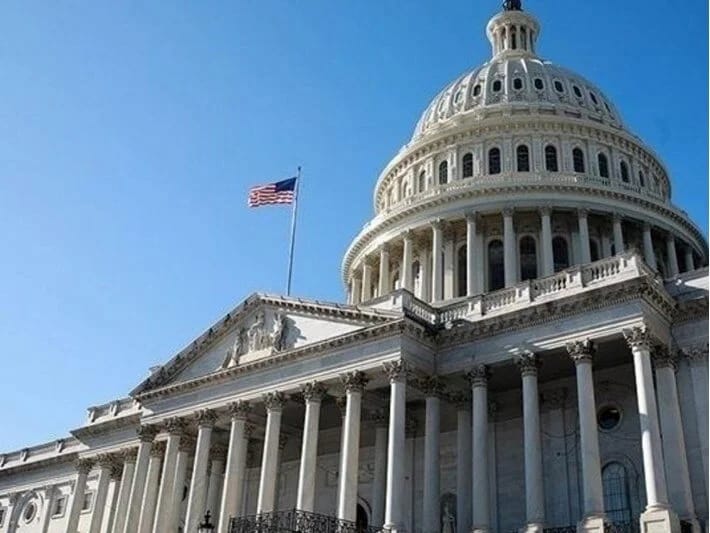 ABŞ-da Federal hökumət rəsmi olaraq bağlanıb