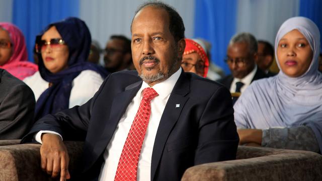 Somali prezidenti Mahmud: Ölkəmiz yaxın aylarda neft qazmalarına başlayacaq