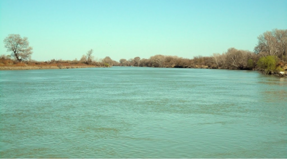 Kür çayında bir nəfər batıb