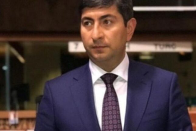 Yasamalda piyada səkisində təhlükəli çuxur… İH bunu nə məqsədlə qoyub? – Foto