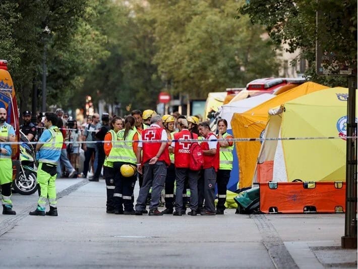 Madriddə bina çöküb: 2 ölü, 10 yaralı var