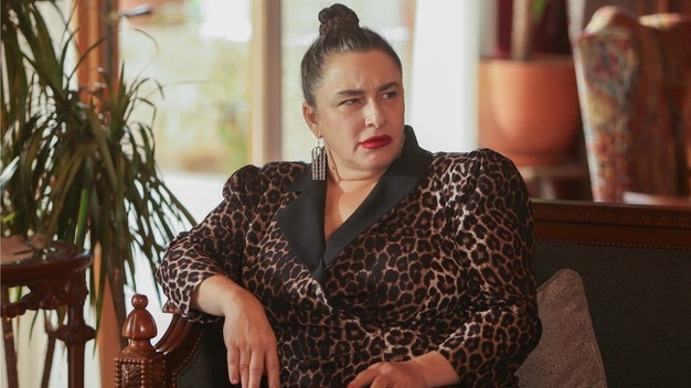 Məşhur aktrisa İstanbulu tərk etdi