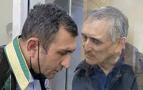 Tanınmış vəkillərin fəaliyyətləri dayandırıldı