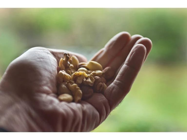 Bağırsaq xərçənginin qarşısını alan qida: Riski yarıya endirir