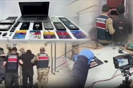 Türkiyədə kibercinayətkarlara qarşı əməliyyat: 61 nəfər saxlanıldı