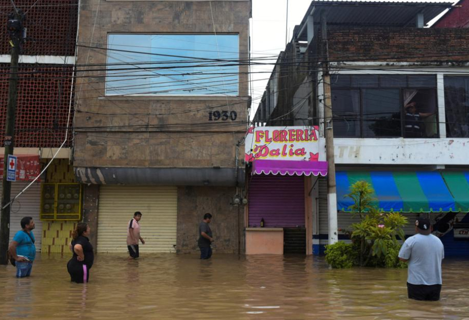 Meksikada daşqınlar nəticəsində ölənlərin sayı 70-ə çatıb