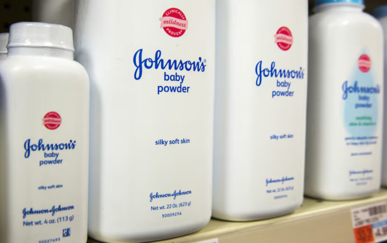 Məşhur uşaq pudraları xərçəng yaradır? - Minlərlə şikayətçi var