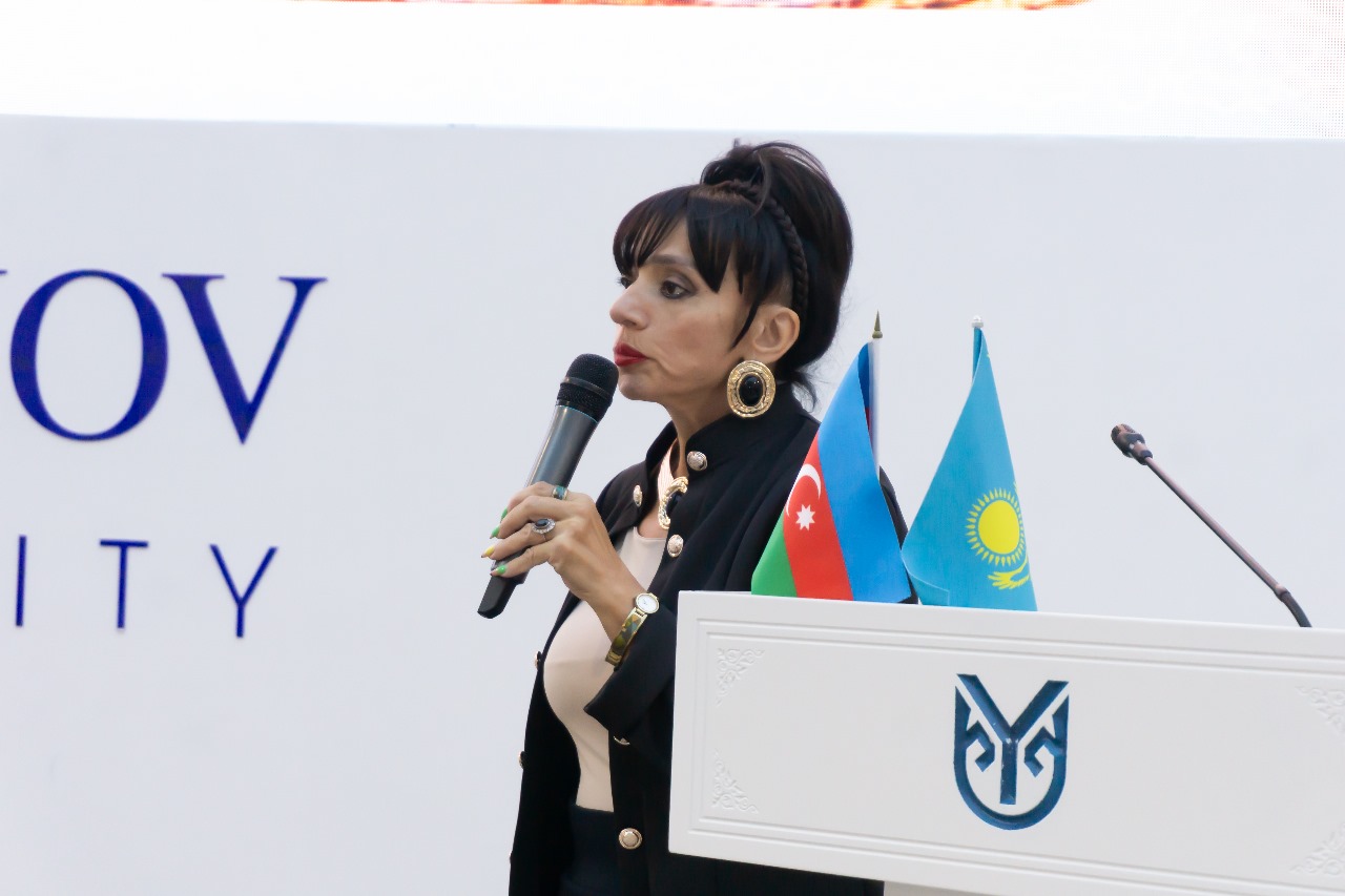 Aktauda Xəzərin ekoloji problemlərinin tarixi əsaslarına dair kitab təqdim olunub