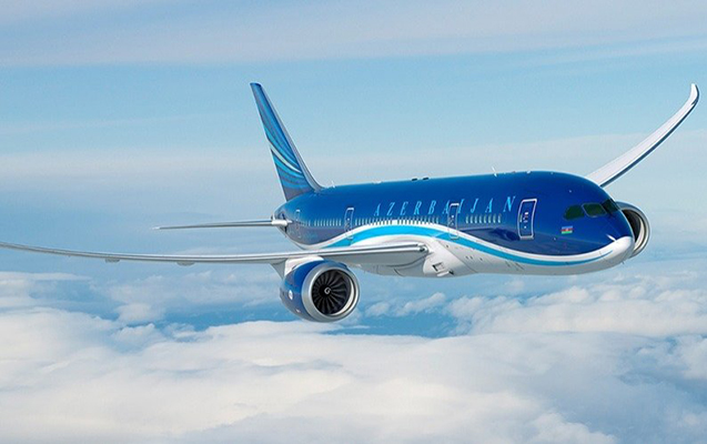 AZAL-ın təyyarəsində problem yarandı - Sankt-Peterburqa geri qayıtdı