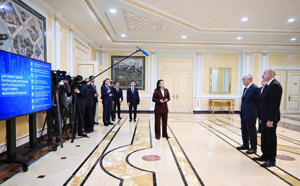 İlham Əliyevin və Tokayevin iştirakı ilə “Orta dəhlizin inkişafı” birgə layihəsinin təqdimatı oldu - FOTO