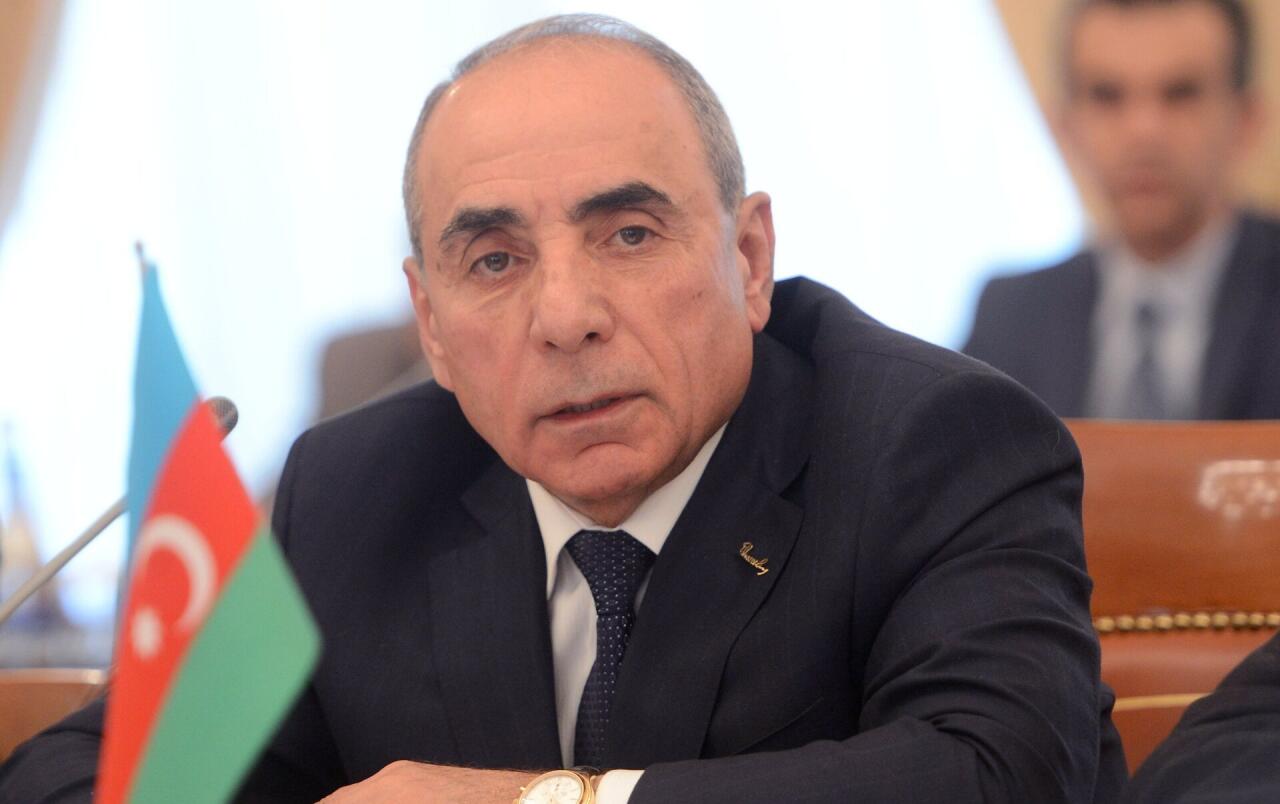 Prezident Yaqub Eyyubovla bağlı Sərəncam imzaladı