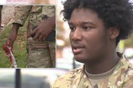 ABŞ-də süni intellekt polisi aldatdı: Çips paketini silah kimi təqdim etdi