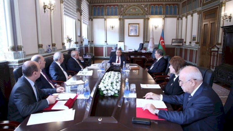 Ramiz Mehdiyev villasında iclas zalı yaradıb: 50-60 nəfərlik...