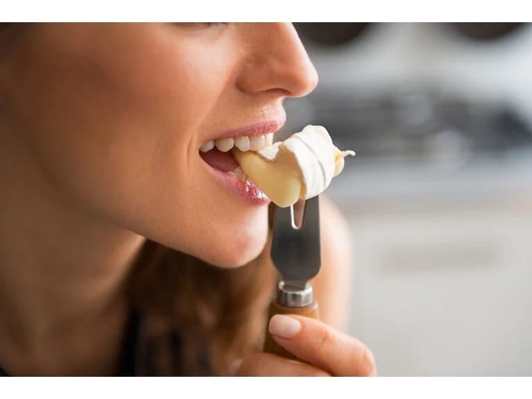 Həftədə bir dəfə pendir yemək demansın qarşısını ala bilər