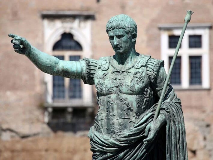 Səhv Roma imperatoru imtahanı ləğv etdirdi