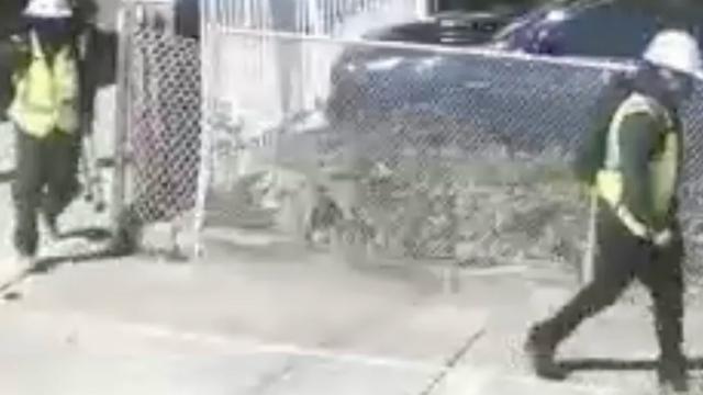 Tikinti işçisi kimi maskalanan oğrular 3,2 milyon dollarlıq quldurluq ediblər