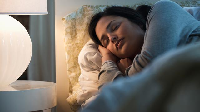 Gecə işığı ürək xəstəliyi riskini artıra bilər