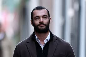 Fransada Sarkozinin oğlunun seçki qərargahına hücum olundu