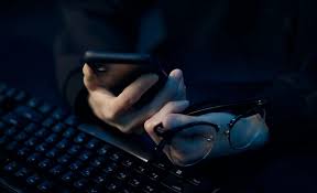 Belçikada milyonlarla abonentin məlumatları oğurlandı: Aralarında Avropa məmurları da var