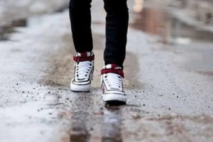 Bakıda 16 yaşlı oğlan itkin düşüb