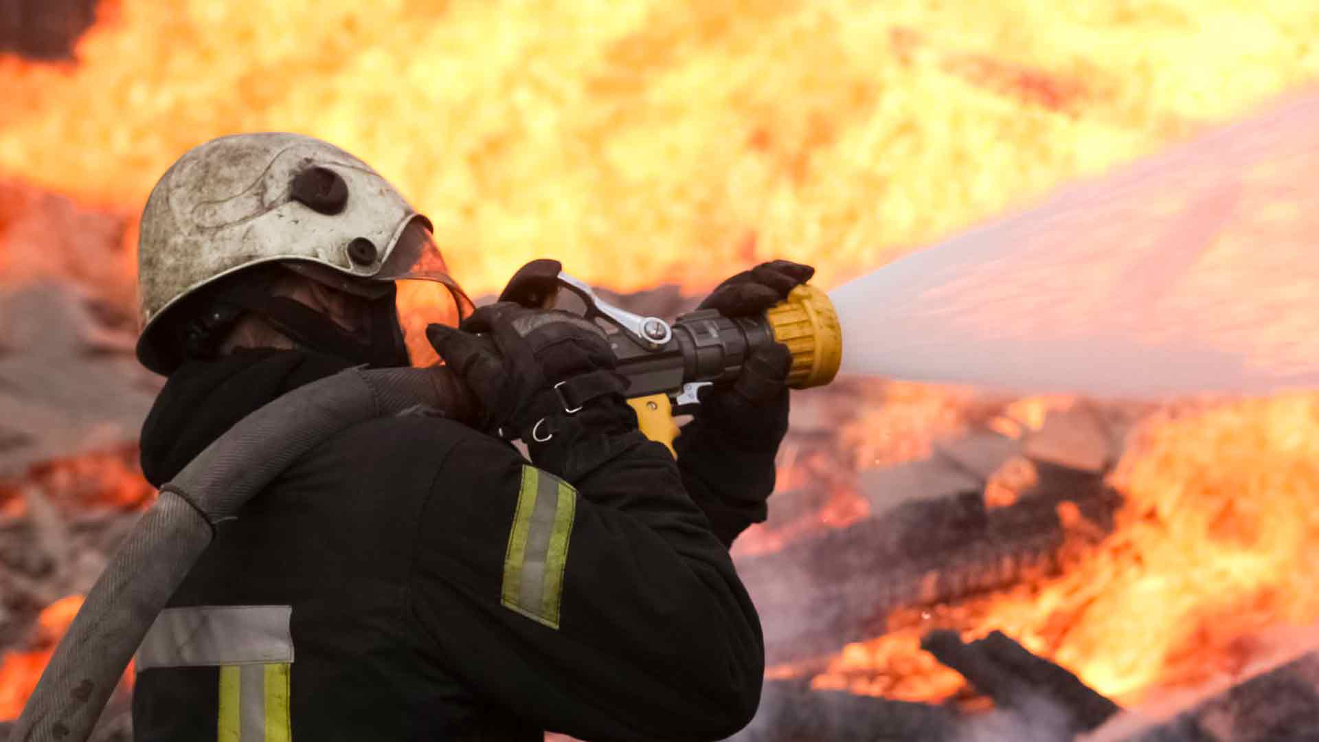 Zaqatalada qohumunun əmlakını yandıran şəxs SAXLANILDI