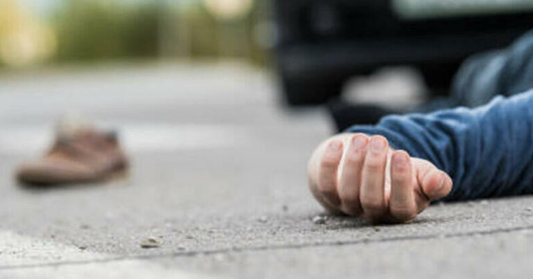 Şəmkirdə avtomobil 77 yaşlı piyadanı vuraraq öldürüb