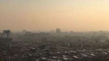 İranda havanın çirklənməsi səbəbindən məktəblərdə üz-üzə təhsil dayandırılıb