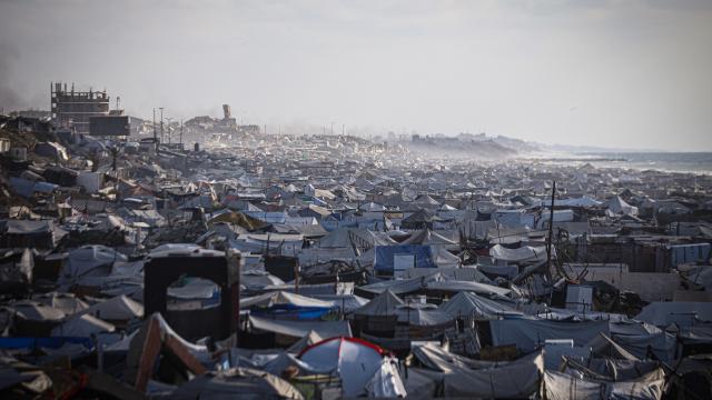Qəzza Bələdiyyəsi: Bölgədəki humanitar fəlakət qışın başlaması ilə daha da dərinləşəcək