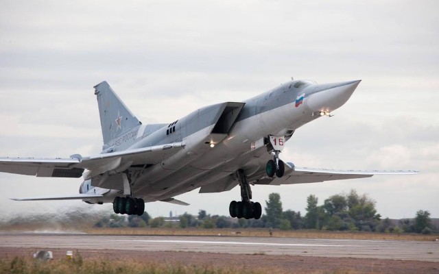 Rusiyaya məxsus hərbi təyyarə İrana eniş edib