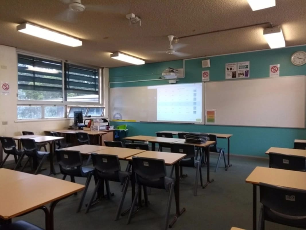 Avstraliyada zərərli quma görə 69 məktəb bağlandı