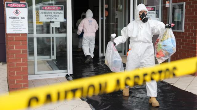 Avstraliyada 70 məktəb fəaliyyətini dayandırıb