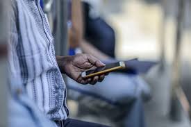 Hindistan dünyanın ən böyük mobil internet istifadəçisi oldu